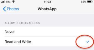 iphone sms 300x161 - Comment enregistrer des images et des vid&eacute;os de WhatsApp sur votre appareil ou votre ordinateur